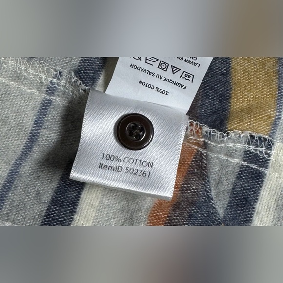 L.L. Bean Signature Series Aztec Archive Chamois Tunic Shirt w/ Pockets - Picture 16 of 16